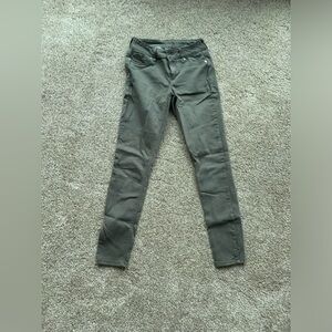 Women’s jeans